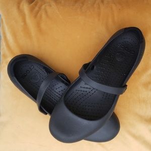 Woman's Alice Work Clogs size 9W